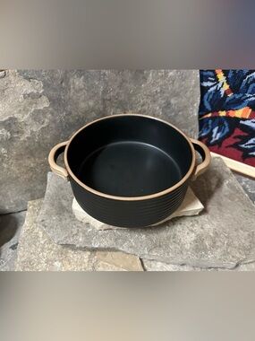 Moroccan Tagine Pot Ceramic Stonewear Black & Tan Casserole Dish with Handles